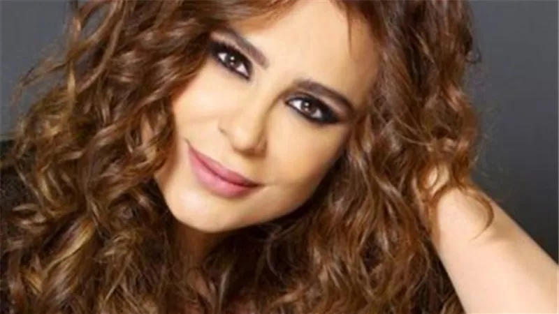 كارول سماحة : انتظروني في حفل استثنائي بإحدى الجامعات الخاصة