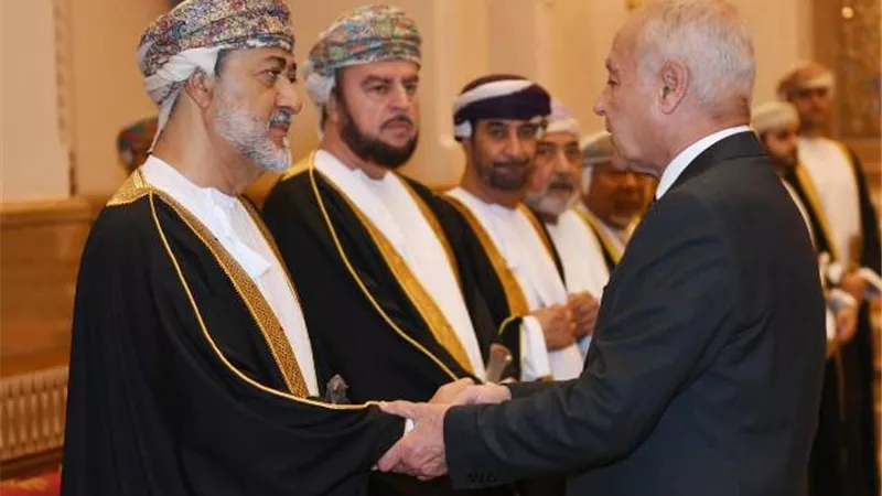 ابو الغيط قدم واجب العزاء في وفاة السلطان قابوس