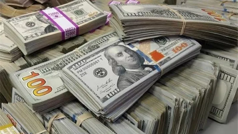 ارتفاع الدين العالمي إلى مستويات قياسية