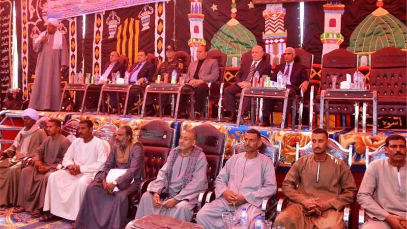أبناء العمومة بنواصر إسنا حبايب بحضور المحافظ ومدير الأمن.. بالصور