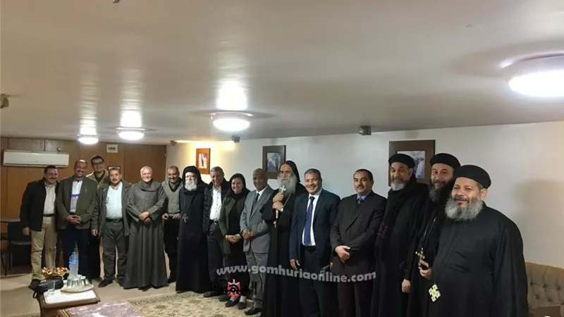 المنتدى القنائى للفكر والثقافة يهنئ أسقف نقادة وقوص بعيد الميلاد المجيد