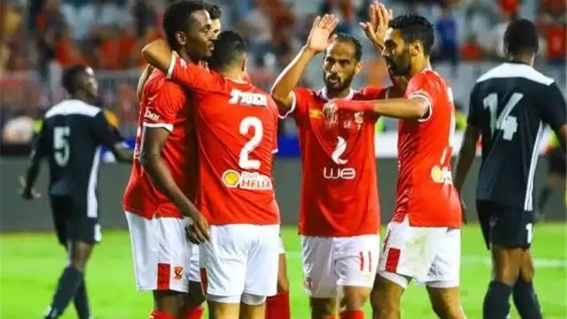 شوبير يحسم الجدل حول التجديد لخماسى الاهلى
