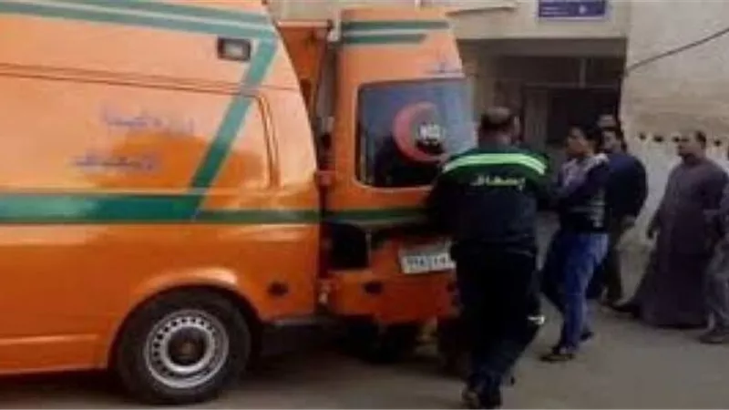 التدفئة وراء مصرع مدير مدرسة وزوجتيه وإصابة نجله في قنا