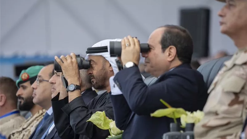 محمد بن زايد قاعدة برنيس وقادر 2020 إنجازات تعزز دور مصر المحوري في منظومة الأمن العربي والاستقرار الإقليمي.. صور