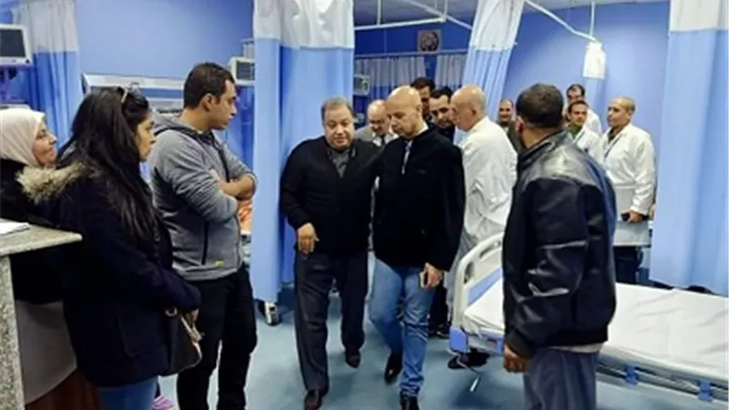 وكيل وزارة الصحة يتابع الخدمة الطبية وعمل اللجان بمستشفي الزقازيق
