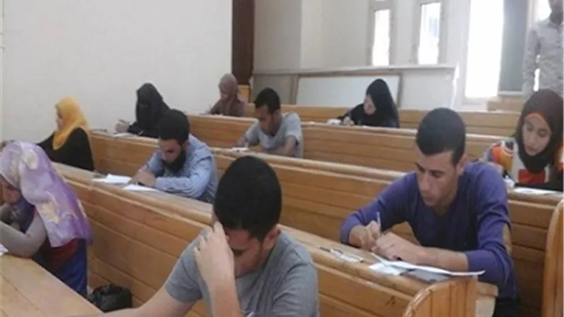 التماس من طلاب الفرقة الرابعة بحقوق انجليزي القاهرة حول امتحان التشريع الضريبي