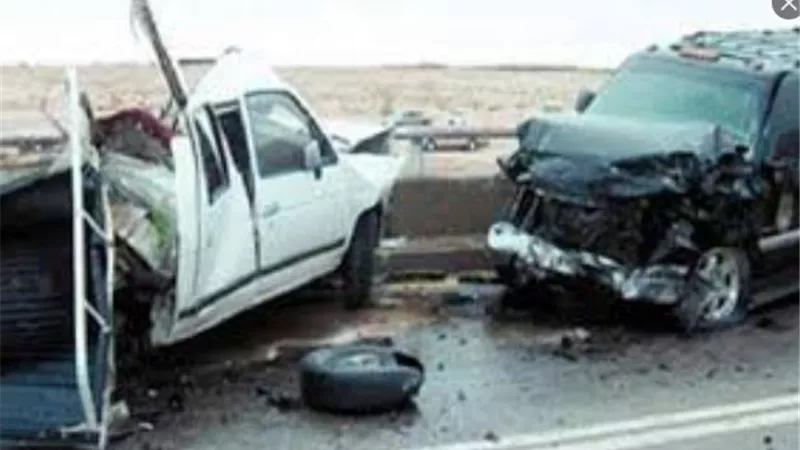 اصابة 6 اشخاص فى حادث تصادم سيارتين بقنا