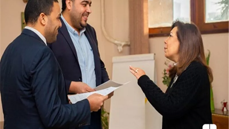 ألسن عين شمس توقع بروتوكول مع أول منصة إلكترونية لحاملي اللغات
