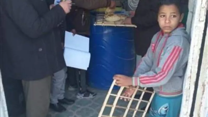 تحرير محاضر لعدد من المخابز بقري مركز الخارجة بالوادى الجديد