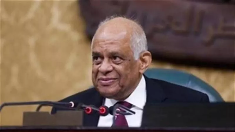 على عبد العال يصل جنيف.. ويشارك في اجتماعات البرلمان الدولى