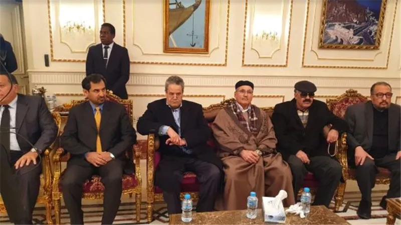 سفارة عمان بالقاهرة تواصل تلقي العزاء في السطان قابوس