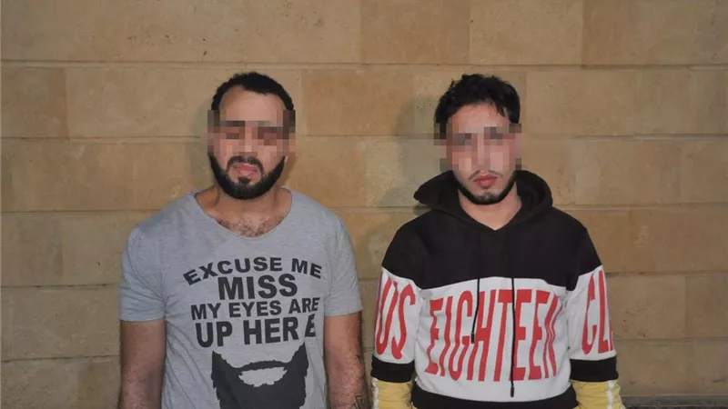 بعد فضحهم علي السوشيال ميديا.. سقوط عصابة سرقة الهواتف بالطريق الدائري.. فيديو وصور