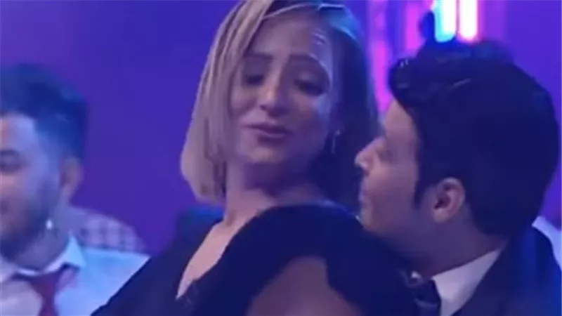 وصلة رقص من ريم البارودى مع سعد الصغير فى حفل زفاف .. فيديو