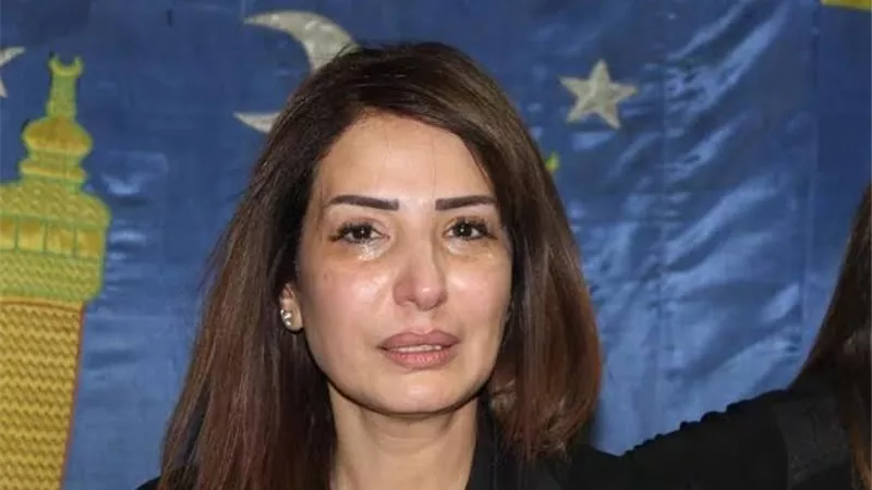 الموت يفجع الفنانة أمل رزق