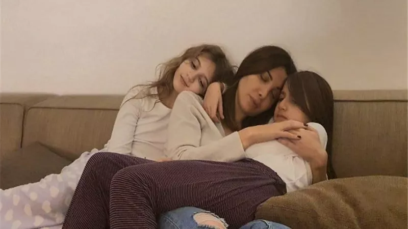 أول ظهور لبنات نانسى عجرم بعد واقعة قتيل الفيلا
