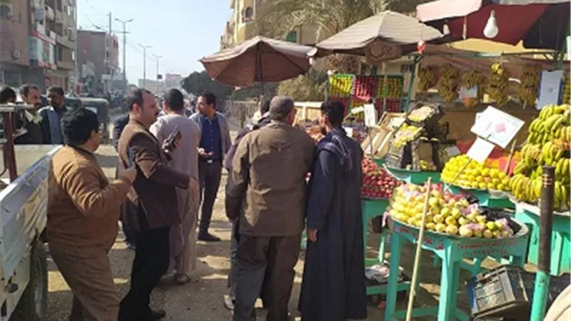 محافظ أسيوط : حملة مكبرة بمركز منفلوط لإعادة الانضباط للشارع وتقديم خدمات أفضل للمواطنين