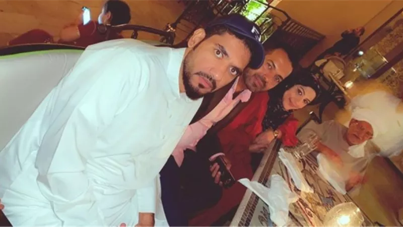 الفنان أحمد فرحات يستأنف نشاطه الفني بعد احتفاله بزفافه فى دبي