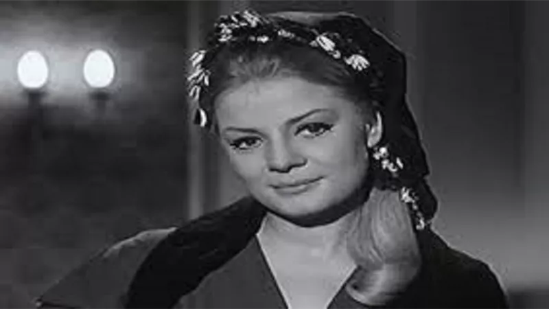 نقل الفنانة نادية لطفى الى العناية المركزة