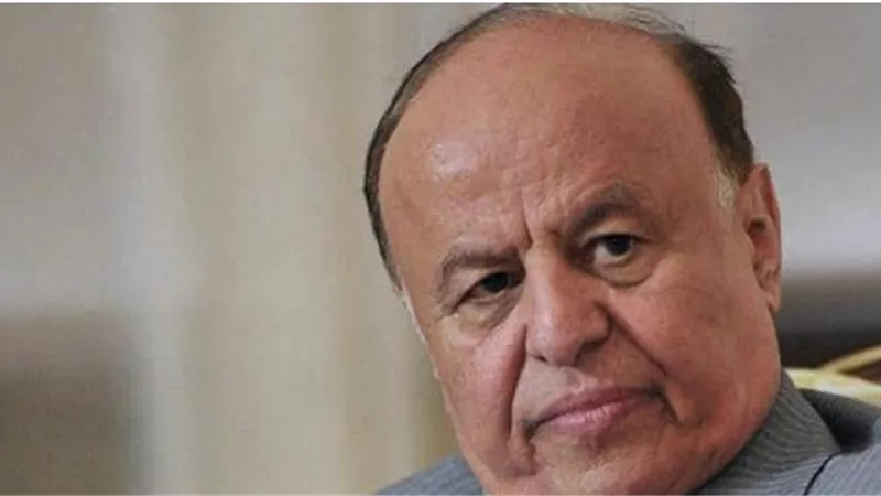 هادي يندد بـ