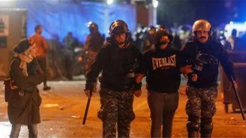 النائب العام اللبناني يخلي سبيل المضبوطين في أحداث شغب بيروت
