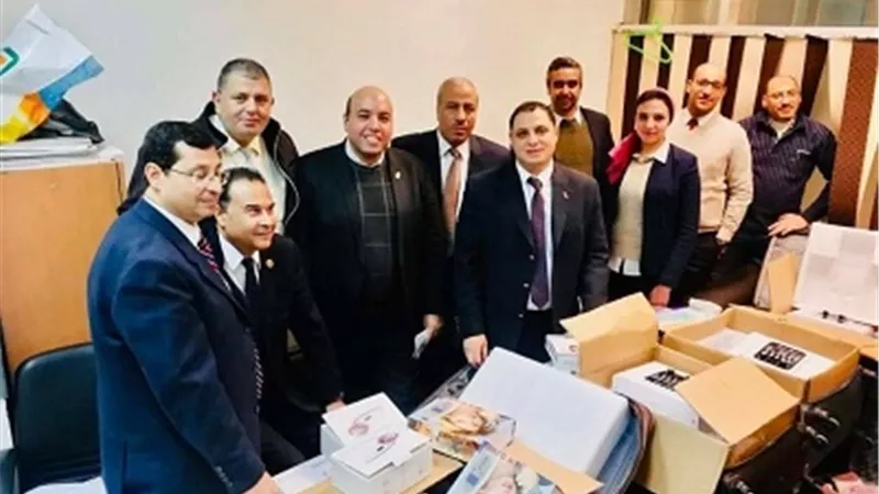 ضبط 7 كيلو مشغولات فضية ومستلزمات وقطع غيار طائرات تجسس مع راكب قادم من الصين