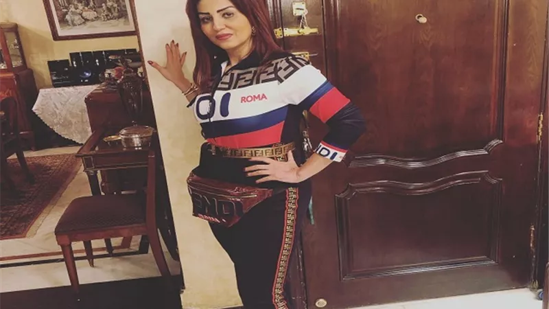 أول تعليق من وفاء عامر بعد حريق لوكيشن تصوير فيلمها الجديد
