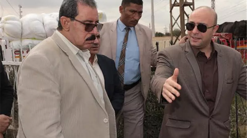 محافظ بني سويف يتفقد إصلاحات كوبري النيل