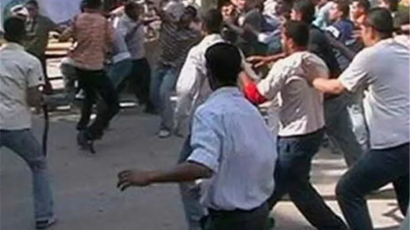 طلاب الثانوية الزراعية بقنا تعدوا على زميلهم بسبب 
