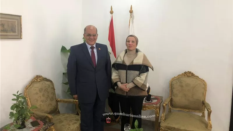 وزيرة البيئة تستقبل النائب طارق متولى لبحث ملفات القمامة والمخلفات الصناعية بالسويس