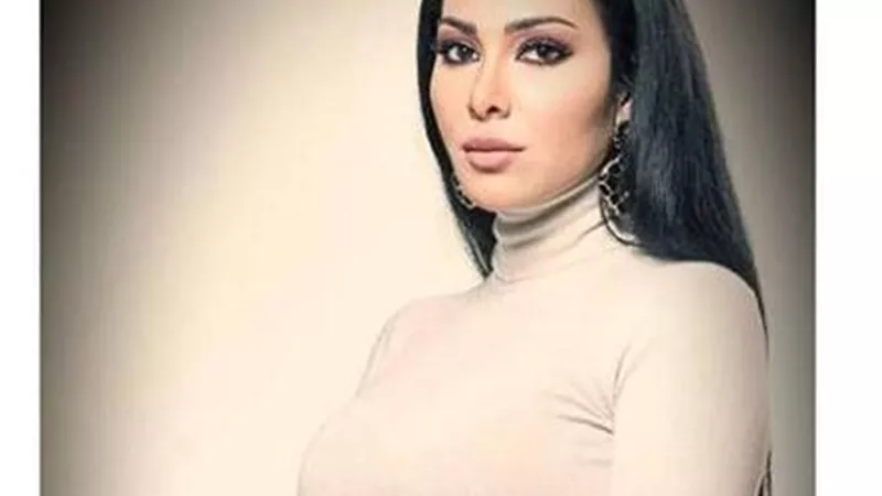 شاهد.. إطلالة جذابة للفنانة ميرهان حسين عبر انستجرام