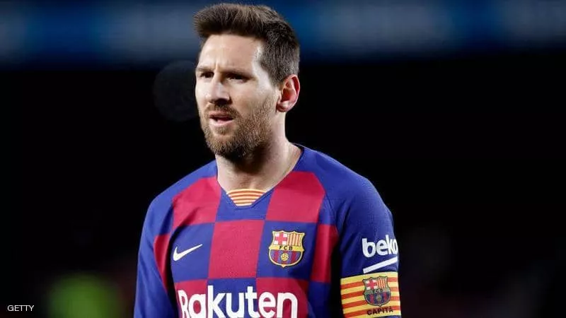 بند سري في عقد ميسي يمكّنه من الرحيل عن برشلونة