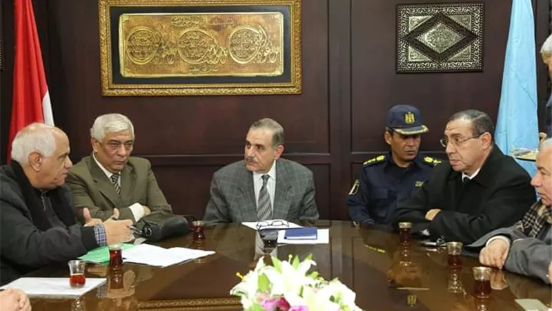محافظ كفرالشيخ يعقد اجتماعا عاجلا لحل مشكلة قرية كفر ابراهيم بدسوق