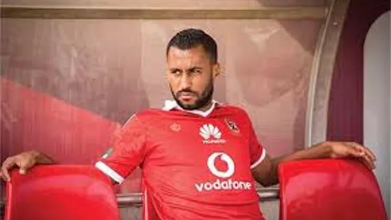 بعد قرار الاستغناء عن ثنائى الفريق.. أزمة حسام عاشور تشتعل داخل الاهلي