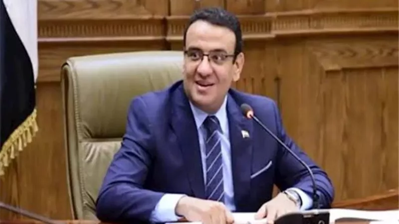 متحدث البرلمان : مشاركة السيسى فى قمة لندن حققت مكاسب متعددة للتعاون الثلاثى المصرى البريطانى الافريقى