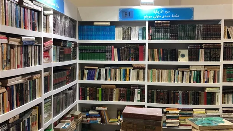 وزير الثقافة: حضور مميز لسور الأزبكية فى معرض القاهرة الدولي للكتاب