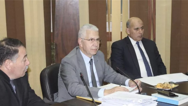 د. كمال عكاشة يترأس أول اجتماع للدراسات العليا بجامعة طنطا