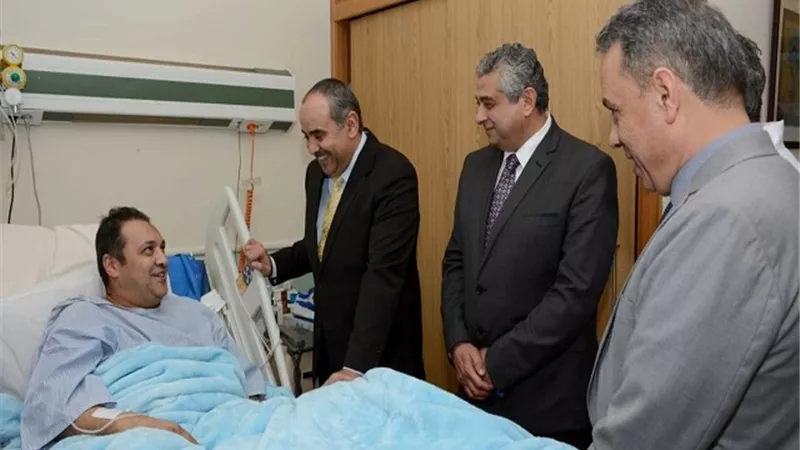 وزير الطيران المدنى يفتتح وحدات ومعامل طبية حديثة بمستشفى مصر للطيران