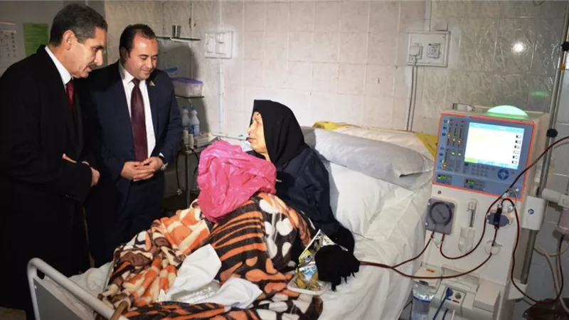 محافظ الغربية يتفقد مركز الغسيل الكلوي وقسم الاستقبال بقرية صالحجر ببسيون