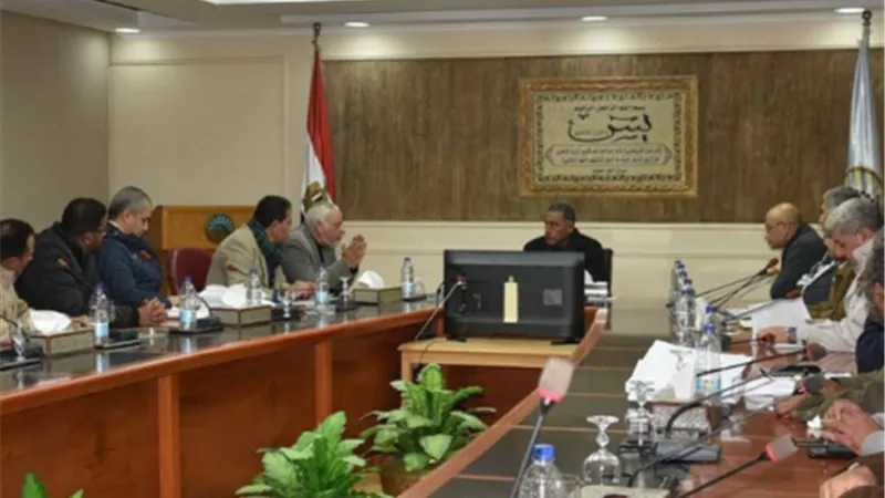 محافظ مطروح يشدد على انتهاء اعمال اعادة الشيئ لاصله قبل20 ابريل القادم