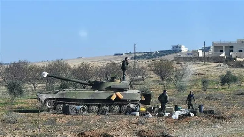 مقتل نحو 40 جنديا سوريا وإصابة 80 في هجوم بإدلب