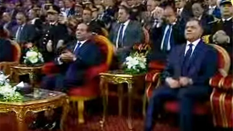 الرئيس السيسي يشاهد الفيلم التسجيلي 