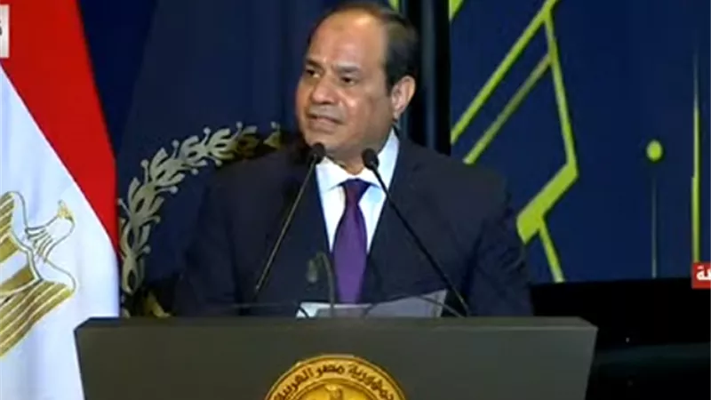الرئيس السيسي: التاريخ سيتوقف كثيرا أمام التجربة المصرية فى الصمود