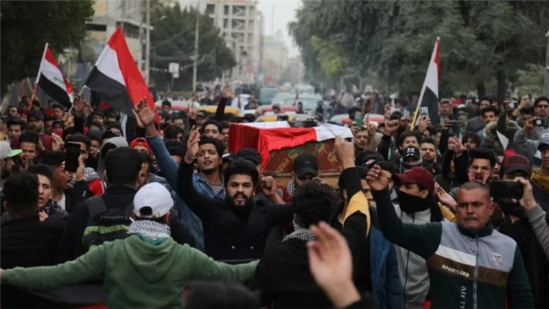 الجيش العراقي: مندسون يقتلون المتظاهرين لاتهام قوات الأمن