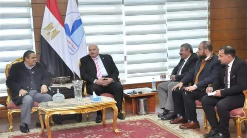 رئيس جامعة كفرالشيخ يستقبل وفد الهيئة العربية للتصنيع