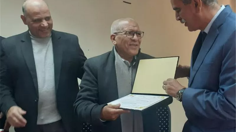 مديرية التضامن الإجتماعى بقنا تكرم مدير إدارة الإتصال السياسى