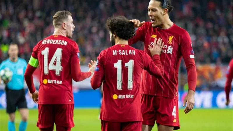 الدورى الإنجليزى.. ليفربول يتقدم على وولفرهامبتون فى الشوط الأول برأسية هندرسون