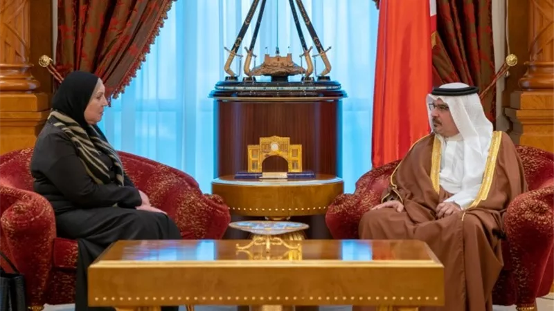 ولي عهد البحرين :العلاقات القوية مع مصر مرتكزة على أسس متينة من التعاون والتنسيق المشترك