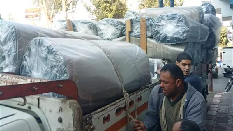 نائب مستقبل وطن يوفر فرش جديد لـ 50 مسجداً فى نجع حمادى.. بالصور