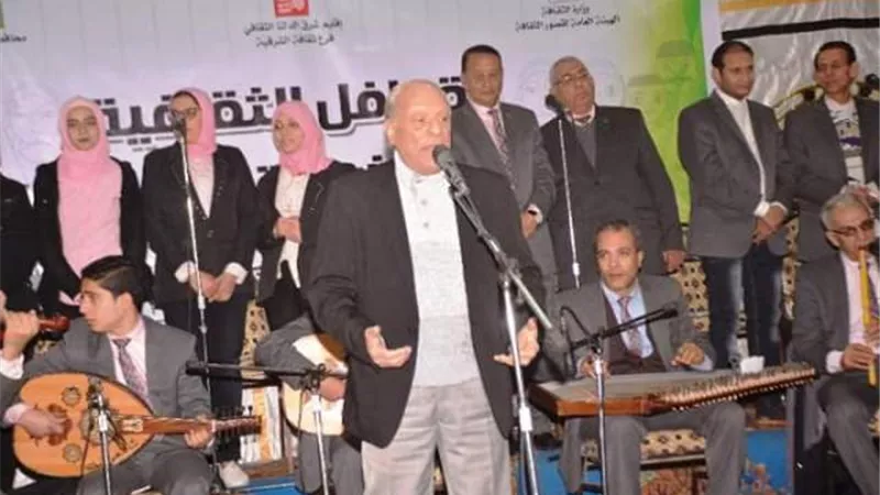 إنطلاق القوافل الثقافية للقرى الأكثر احتياجا من قرية غزالة بالشرقية . صور