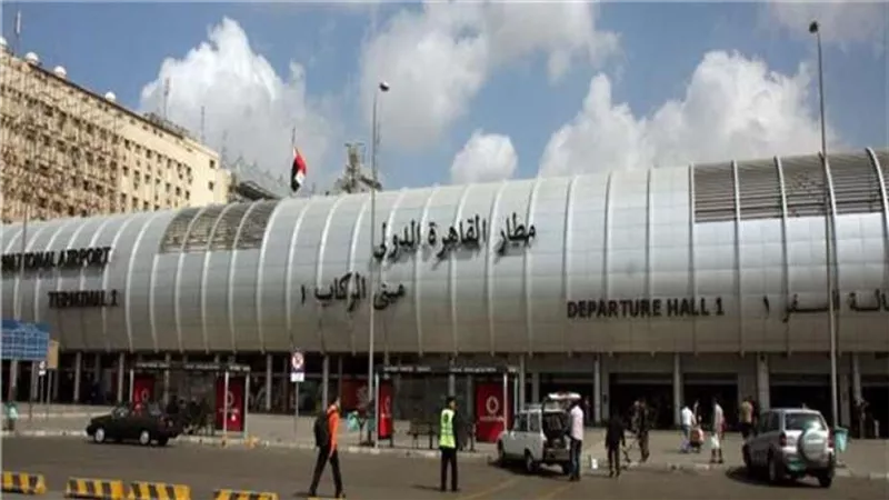 وفد روسي يغادر القاهرة بعد جولة تفقدية بمطاري الغردقة وشرم الشيخ